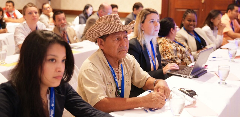 Representantes de la Sociedad Civil asisten a Foro Grupo BID
